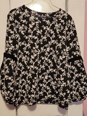 Karl Lagerfeld Knit Top